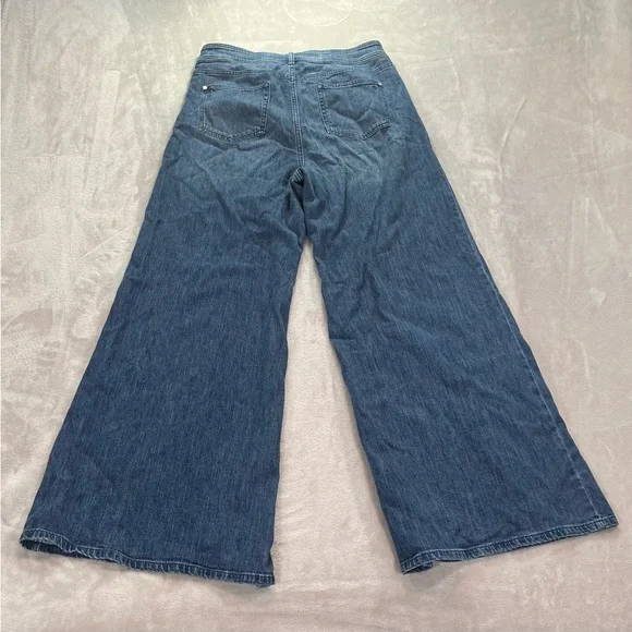 Pilcro Blue Flare & Wide Leg Jeans - Picture 12 of 16